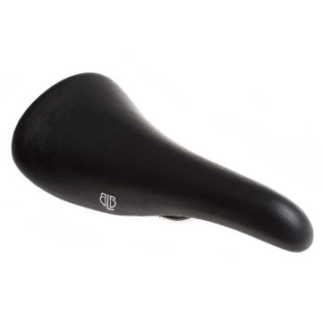 BLB Fly Saddle - Black