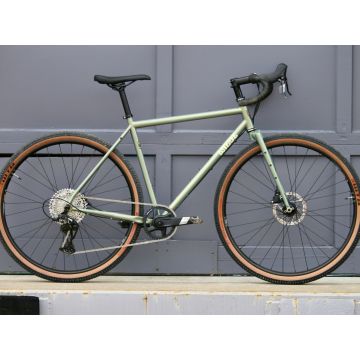 Wilde Rambler Sage Green Shimmer (Frame + Fork only)