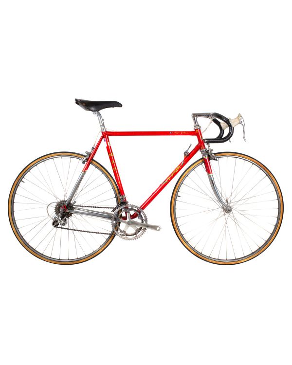 Magni Road Bike