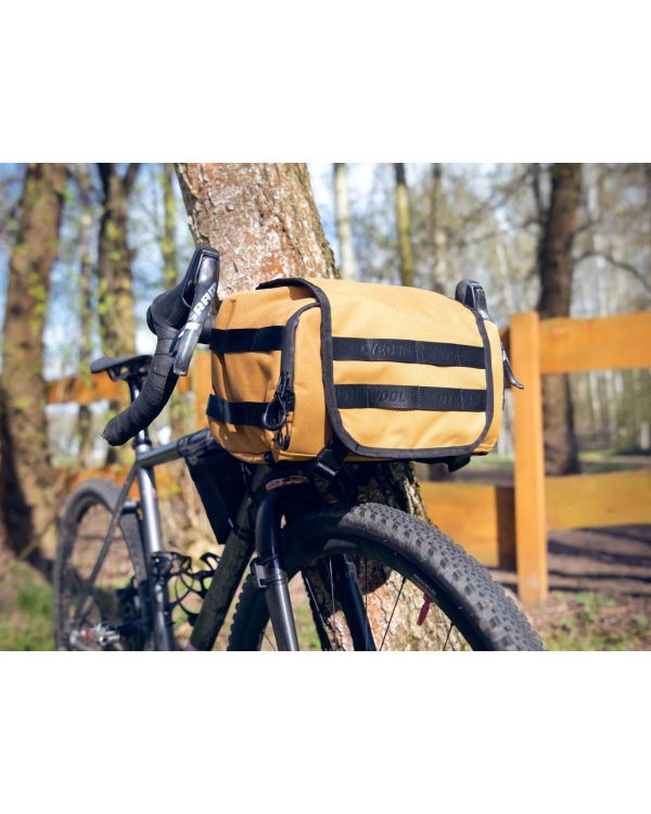 DYED IN THE WOOL TOASTER BAG CORDURA -BLACK